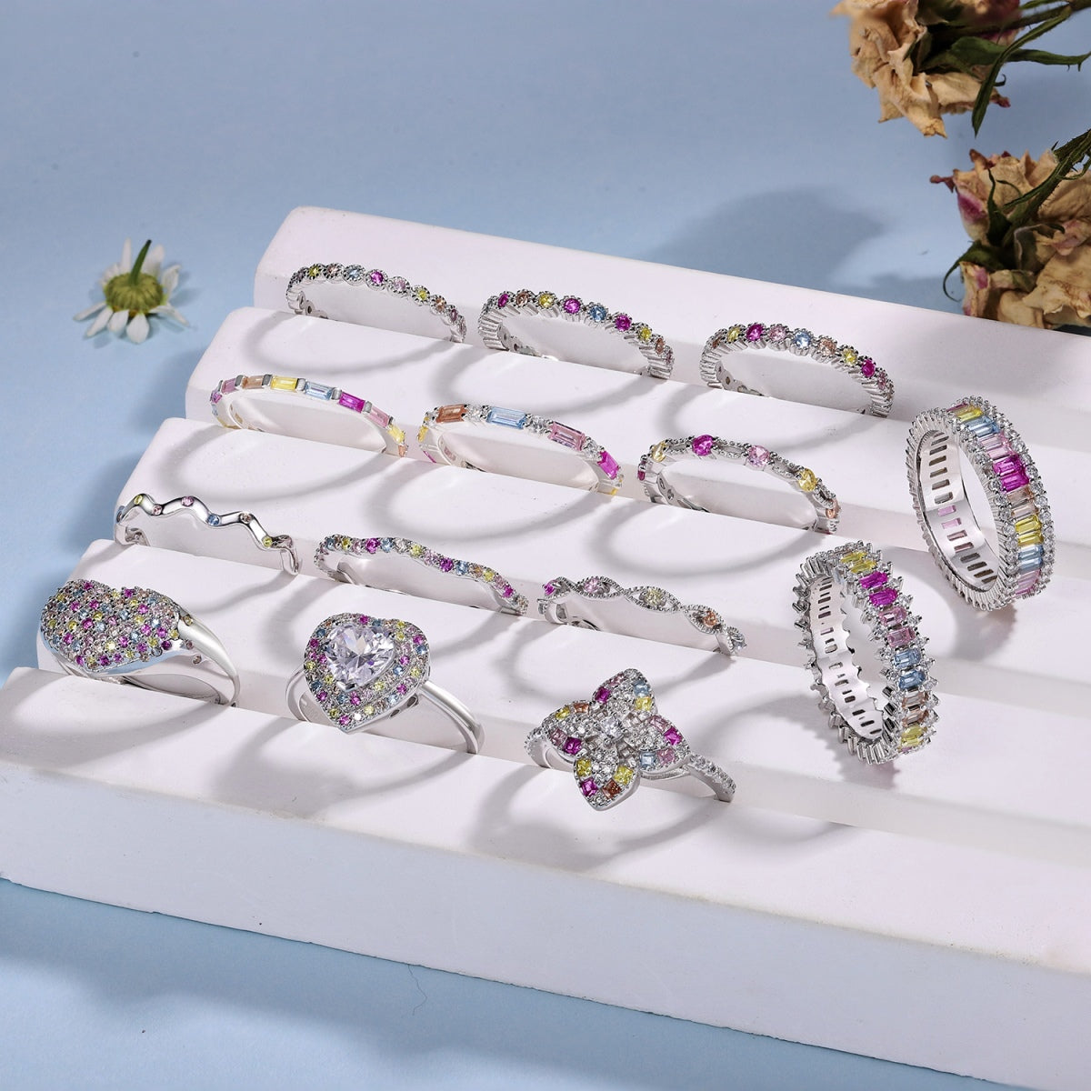 [STREET]Ornate Vibrant Round Cut Daily Ring