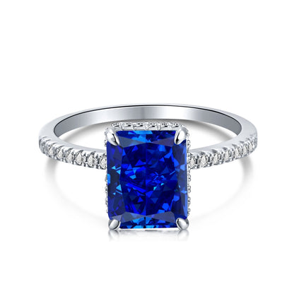 [STREET]Luxurious Engagement Ring