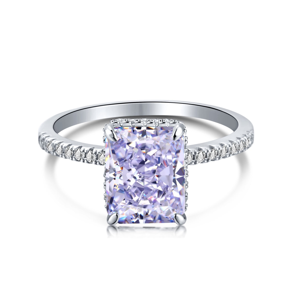[STREET]Luxurious Engagement Ring