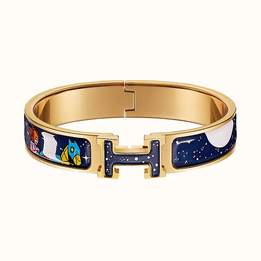 ˇGilded EraˇH STAR AND MOON BRACELET 12MM